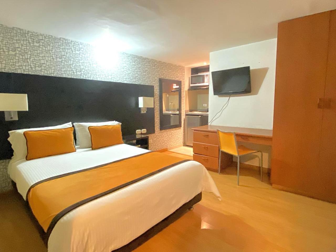 Hotel Silver Javeriana By Hospedium Bogotá Dış mekan fotoğraf