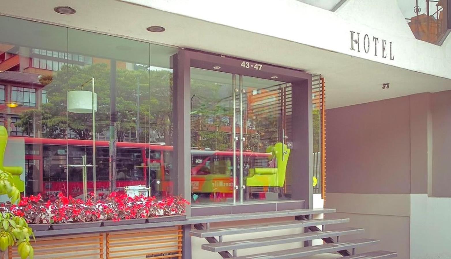 Hotel Silver Javeriana By Hospedium Bogotá Dış mekan fotoğraf